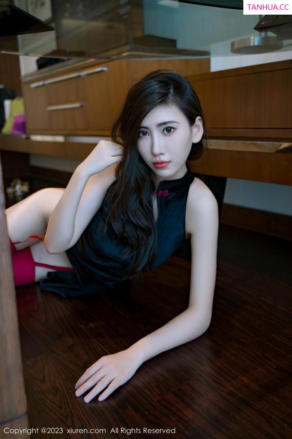   [XiuRen]高清写真图 2023.07.24 No.7128 章芃芃第41张图片